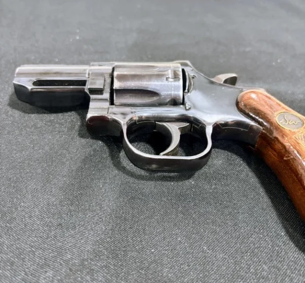 SOLD!!! Dan Wesson Model 15-2 Snub-Nose Revolver – .357 Magnum