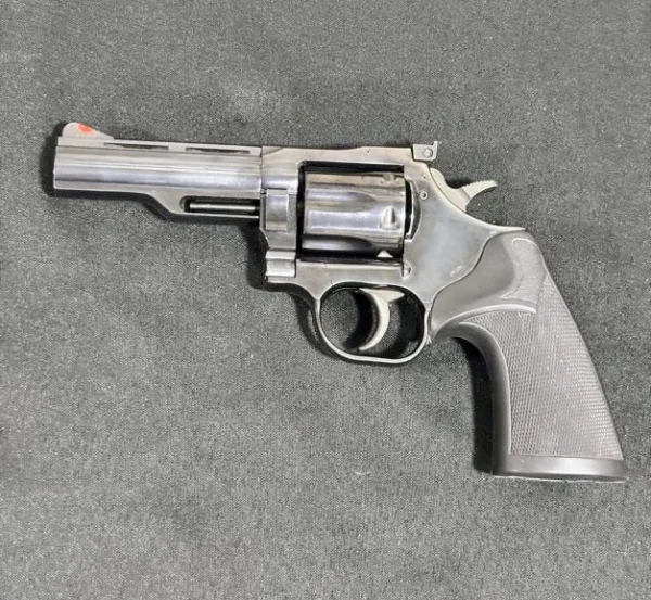Dan Wesson Model 15-2 Revolver – .357 Magnum