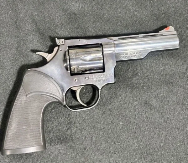 Dan Wesson Model 15-2 Revolver – .357 Magnum