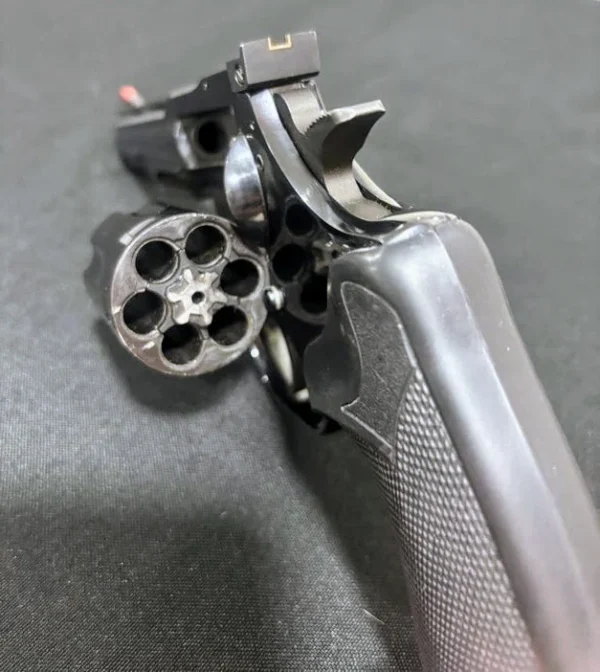 Dan Wesson Model 15-2 Revolver – .357 Magnum