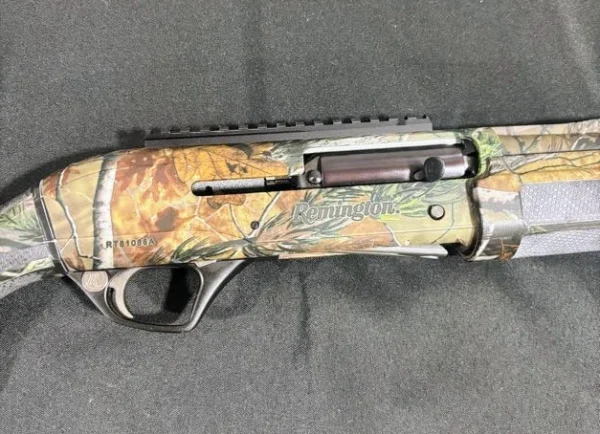 SOLD!!! Remington Versa Max Semi-Auto Shotgun – 12 Gauge (Realtree Camo)