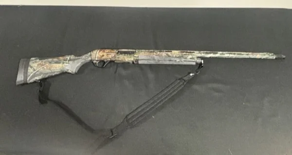 SOLD!!! Remington Versa Max Semi-Auto Shotgun – 12 Gauge (Realtree Camo)