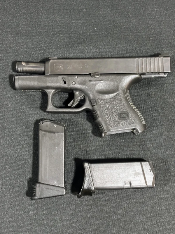SOLD!!! Glock 27 Subcompact – .40 S&W