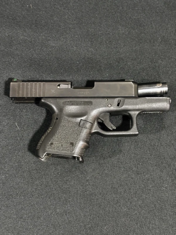SOLD!!! Glock 27 Subcompact – .40 S&W