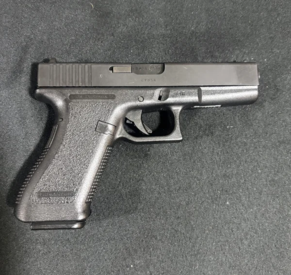 SOLD!!! Ultra-Reliability: Glock 17 – 9mm Luger