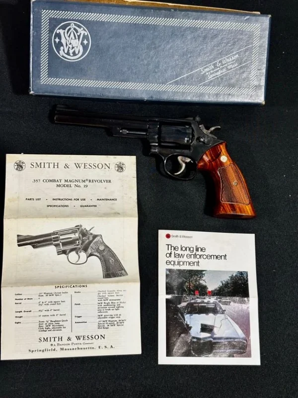 SOLD!!! Classic 1973 Smith & Wesson Model 19-3 “Combat Magnum” – .357 Mag