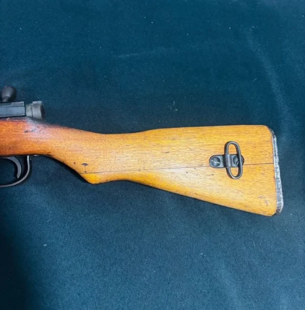 WWII Collectible: Arisaka Type 99 (Kokura Series 24) – 7.7x58mm (99% Mum) w/ Two Matching Kokura Bayonets