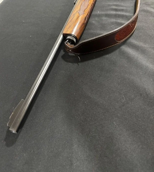 Ithaca / SKB Model 900 XL 12 Gauge Semi-Auto Shotgun | Waterfowl Engraved | Leupold Scope Included