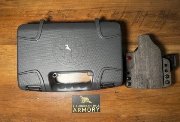 LIKE NEW Sig Sauer P365 XL Spectre 9mm Package | Sig Red Dot | Streamlight TLR-7x Sub | Safariland Incog Holster