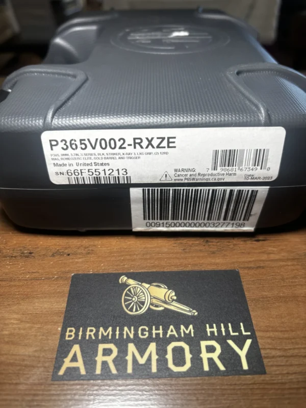 LIKE NEW Sig Sauer P365 XL Spectre 9mm Package | Sig Red Dot | Streamlight TLR-7x Sub | Safariland Incog Holster