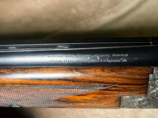 Rare 1958 Belgian Browning Superposed Grade V (Diana) 20 Gauge | Felix Funken Engraved | Original Tolex Case & Papers