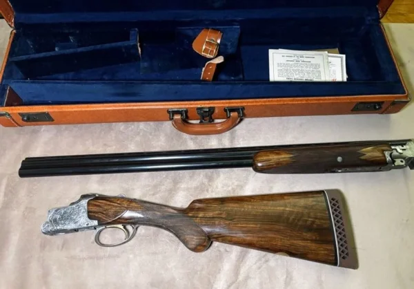 Rare 1958 Belgian Browning Superposed Grade V (Diana) 20 Gauge | Felix Funken Engraved | Original Tolex Case & Papers
