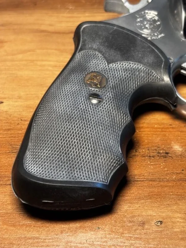 SOLD!!! 1988 Smith & Wesson Model 629-1 Stainless .44 Mag 8-3/8″ | Original Factory Box & Paperwork | Leather Shoulder Holster | Wood & Pachmayr Grips | Speedloaders